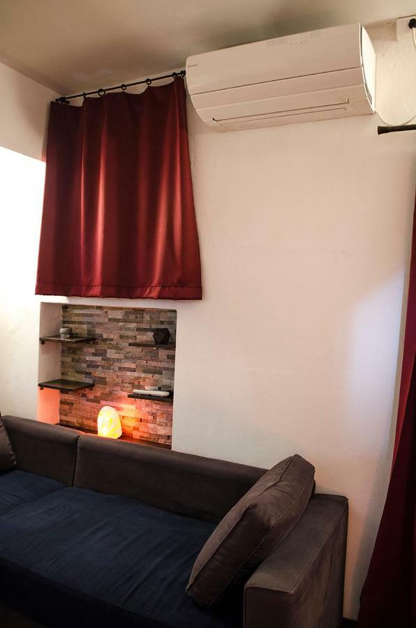 Medieval Central Apartment ボローニャ エクステリア 写真